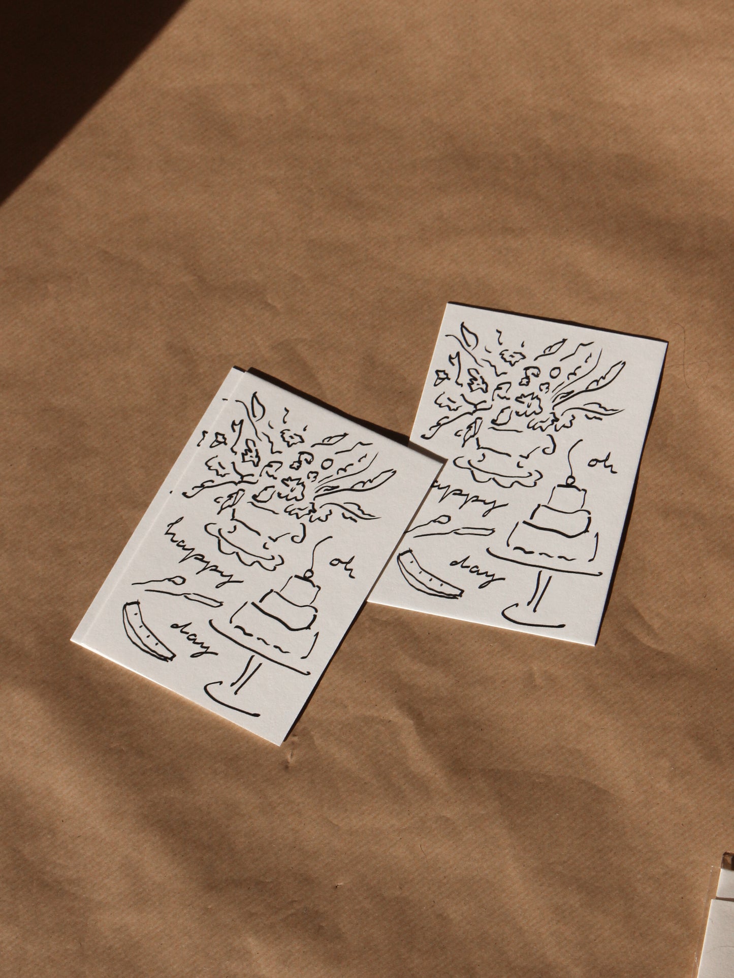 Postkarte 'oh happy day' Blumen und Torte (Risographie)